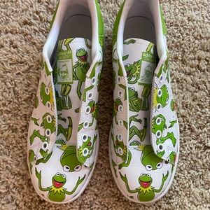 Adidas Green and White Sneakers Sleek Design